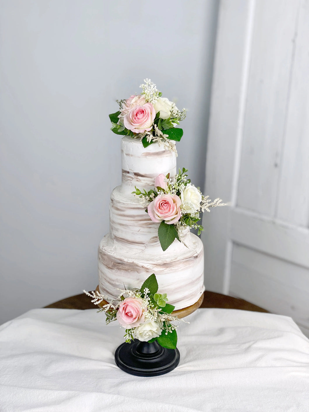 Wedding Cake Topper Flowers in White & Pink, Set of 3 Floral Cake Decoration