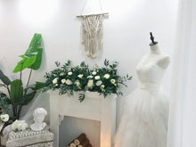 Load image into Gallery viewer, White and Forest Green - Wedding Arch Central Garland, Wedding Backdrop
